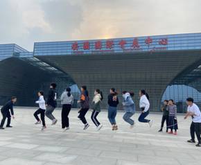 河北省中藥材質(zhì)量檢驗檢測研究中心有限公司工會舉行“凝聚團隊 提升自我”主題活動